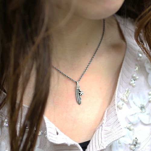 J-NS395)フェザー&ダイヤモンドネックレスS｜アクセサリー通販の