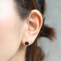 K9 ゴールド　オニキス　ピアス VALUABLE