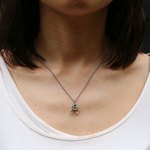 JWDMU003SV)モンスターズインク ユニバーシティマイクネックレス 