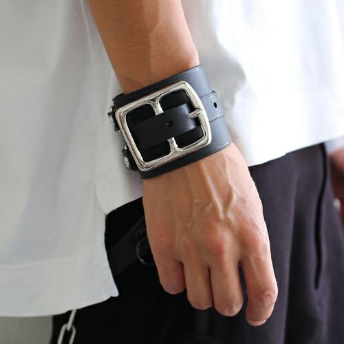 JAM  MADE & ready made レザーバングル 未使用 J-BR030)レザーブレスレットシングルバックル-LaVish