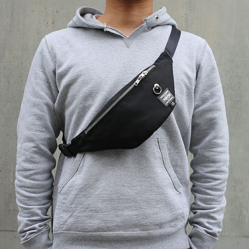 Endure レザー スタッズ ボディバッグ ショルダーバッグ S ブラック アクセサリー通販のジャムホームメイド Jam Home Made