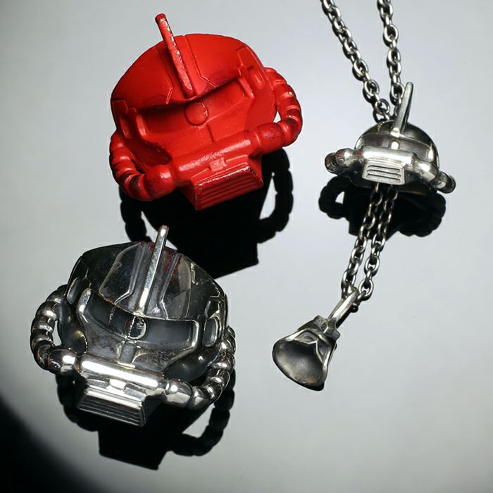 JSTG06RD)機動戦士ガンダムシャア専用ザクフェイスネックレス-RED