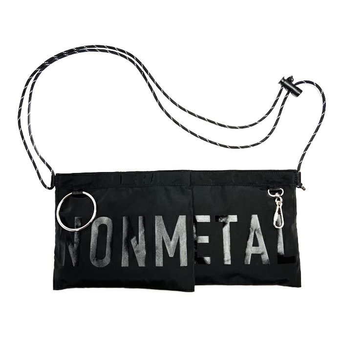 【ジャムホームメイド（JAMHOMEMADE）】シンプル / フロント バムフラップ サコッシュ バッグ L / nonmetalシリーズ