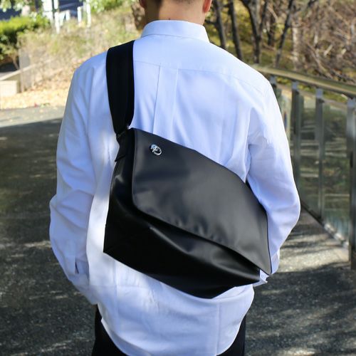 JAM  MADE エシカル レザー メッセンジャー ショルダーバッグ JAM HOME MADE エシカル レザー メッセンジャー ショルダーバッグ