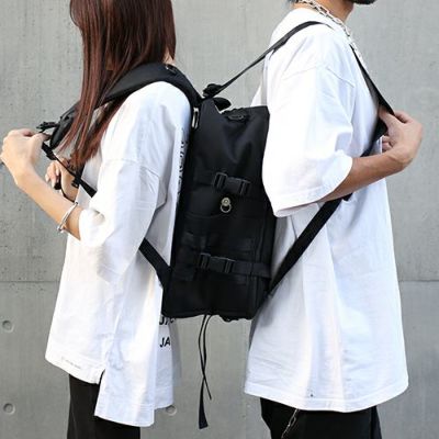 スクエアアディションバックパック 32Lの写真