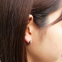 ▼ モアサナイトピアス2ct　k18 モアサナイトビジューピアス 楽天市場】Pt900 K18 モアサナイト 2カラット ( 片耳1カラット