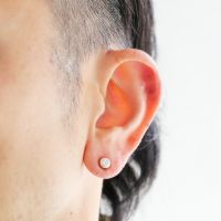 JNS1075)モアサナイトモダンピアス 5mm -K18イエローゴールド/片耳