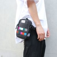 JNEBG06BK)NEWERA/ニューエラバースカラーショルダーポーチ 1.7L
