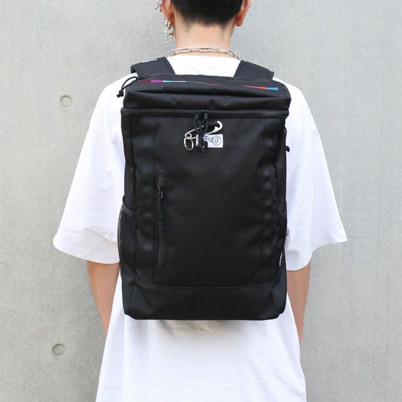 【ジャムホームメイド（JAMHOMEMADE）】 NEWERA/ニューエラバースカラーボックスパック ミディアム 25L/リュック・バッグ