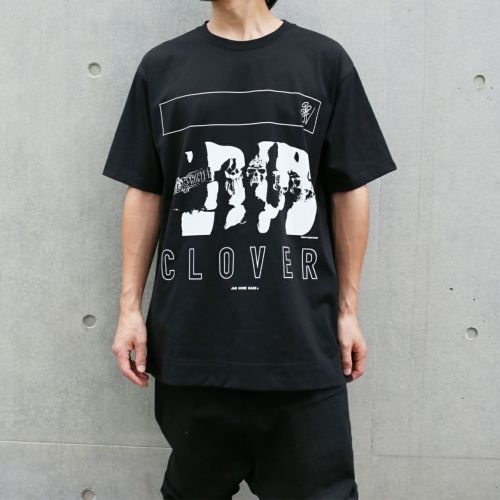 ×BOUNTYHUNTER（バウンティーハンター） HIKARU シグネチャー CLOVER Tシャツの写真